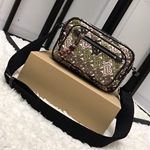 バーバリーバッグコピー